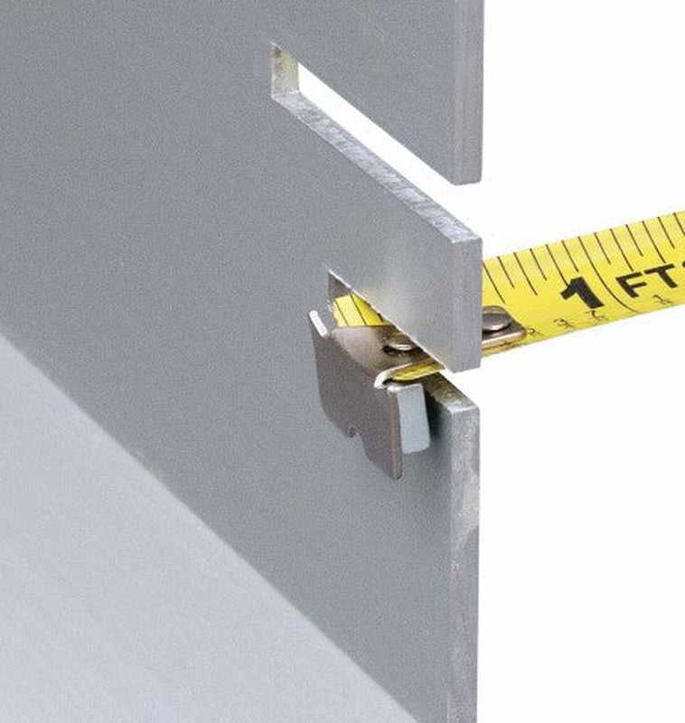 Longacre Part Number 79501: Standard Toe Plates with Magnets and 2 Tape Measures