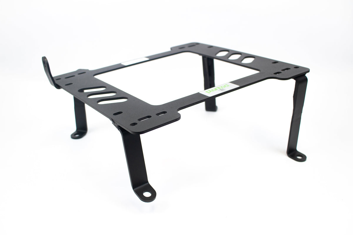Planted Seat Bracket- Mitsubishi Pajaro [2nd Generation, JDM, RHD, 2 Door] (1991-1999) - Passenger (Left Side)
